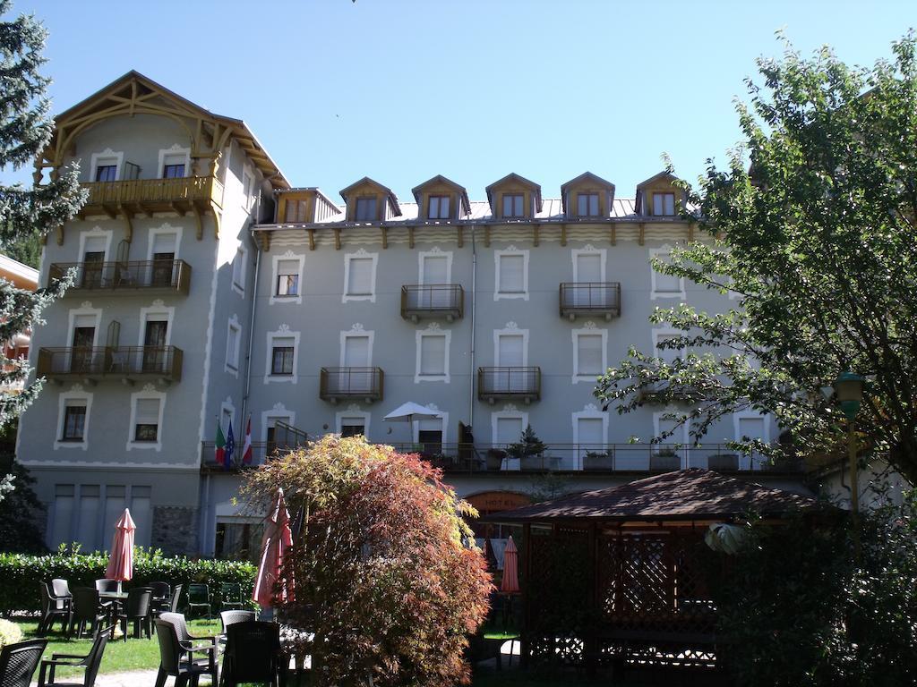 Grand Hotel Ala Di Stura Luaran gambar