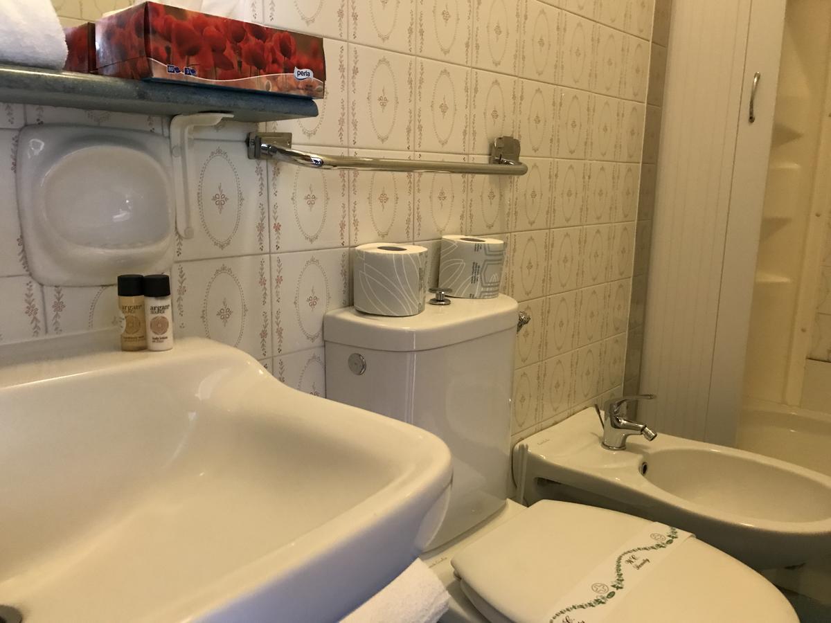 Grand Hotel Ala Di Stura Luaran gambar